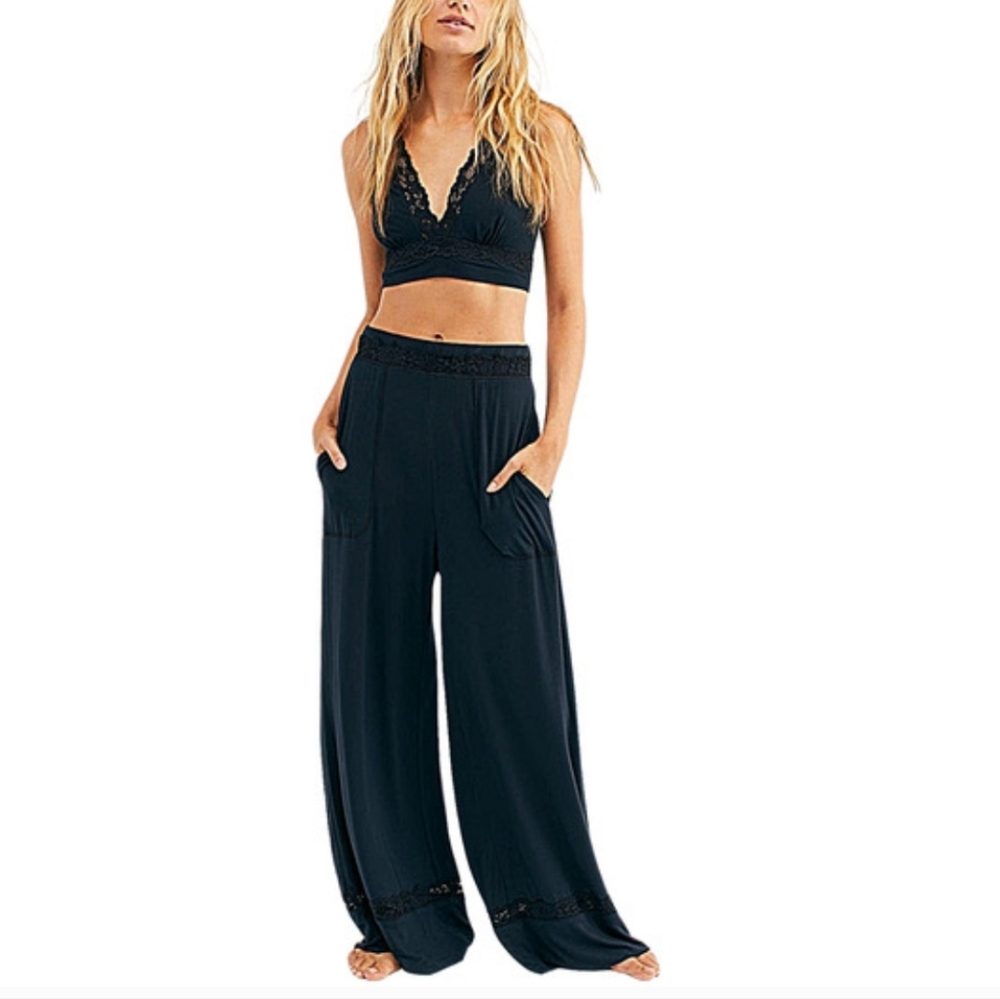 Free People Maddie PJ Lounge Pants High Rise Wide Leg Lace Stretchy Black Sm NWT - Picture 1 of 16